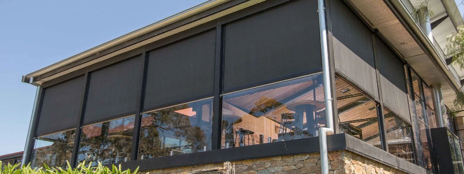 Outdoor Roller Blinds IMG2