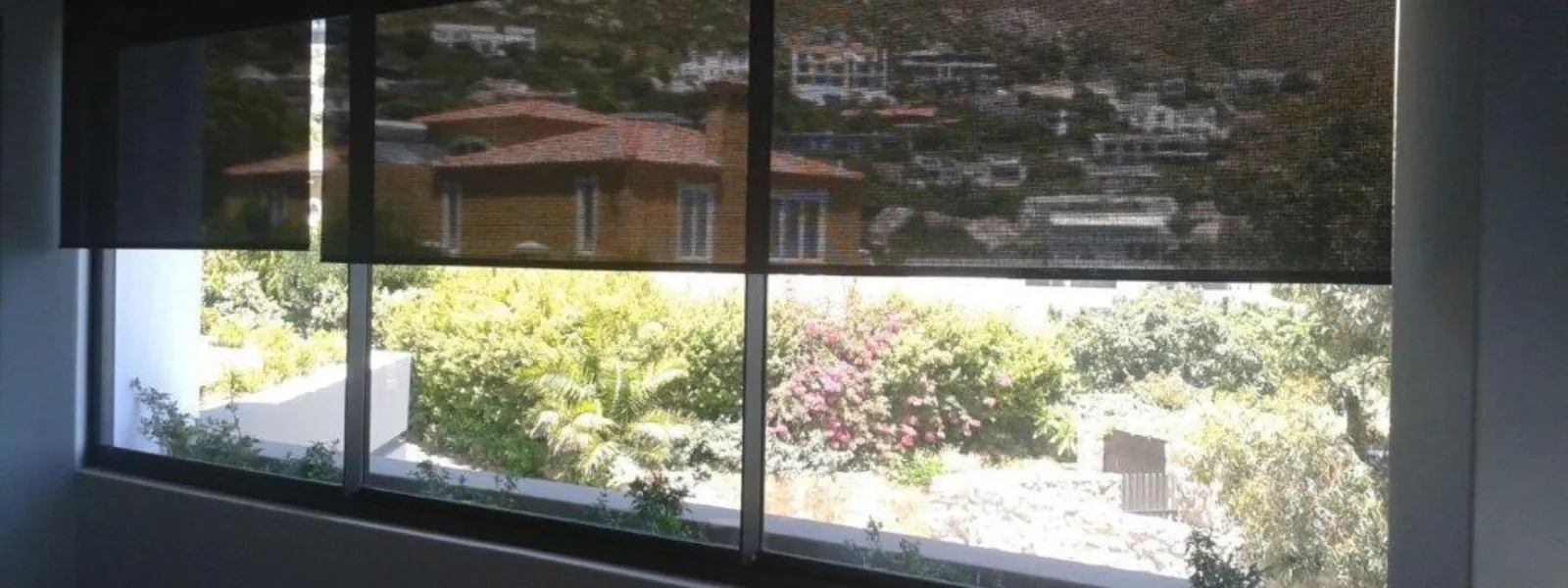 Roller Screen Blinds IMG2